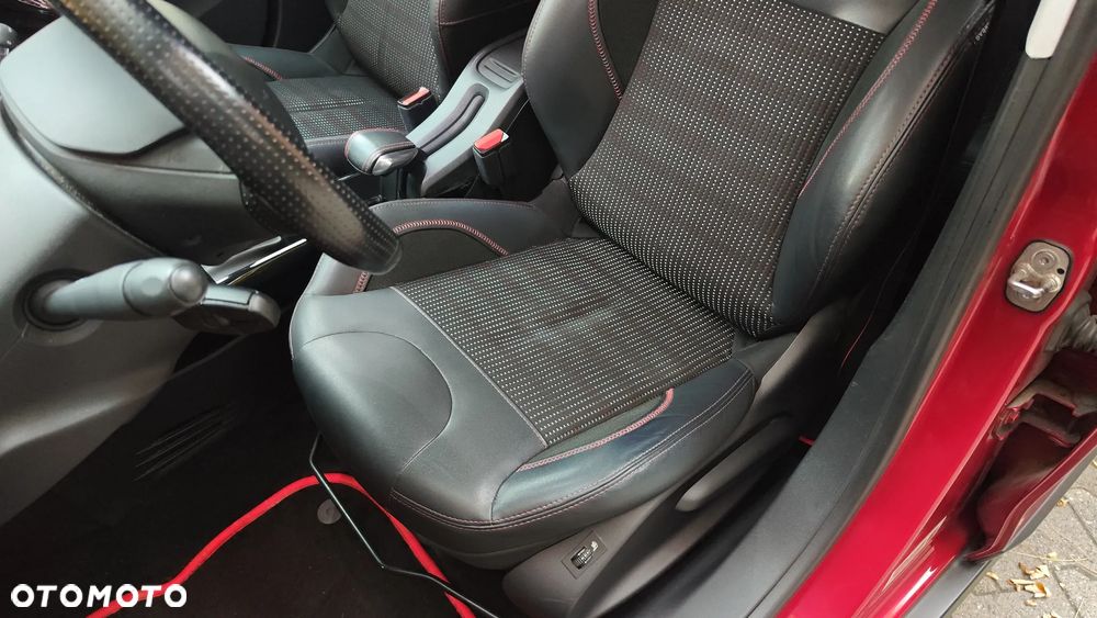 Peugeot 2008 PureTech 130 Stop&Start GT-Line Edition - 18