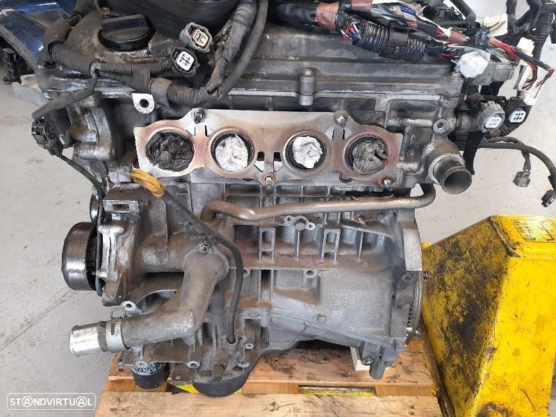 MOTOR COMPLETO TOYOTA AVENSIS SEDAN 2003 - 3