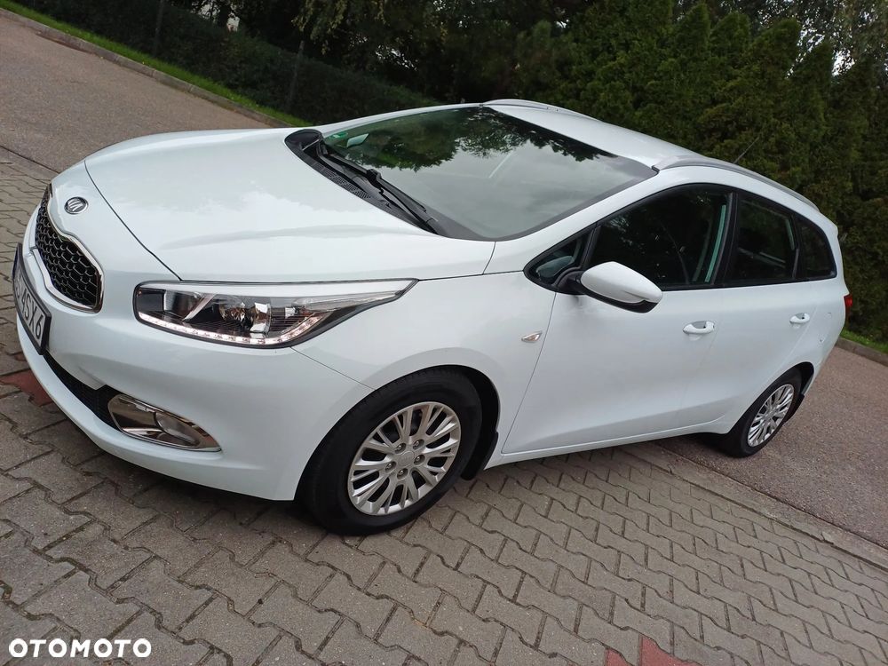 Kia Ceed - 3