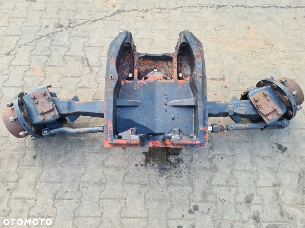 Glowica deutz bf4l1012 silnika agrotron blok wał tloki most przedni - 7
