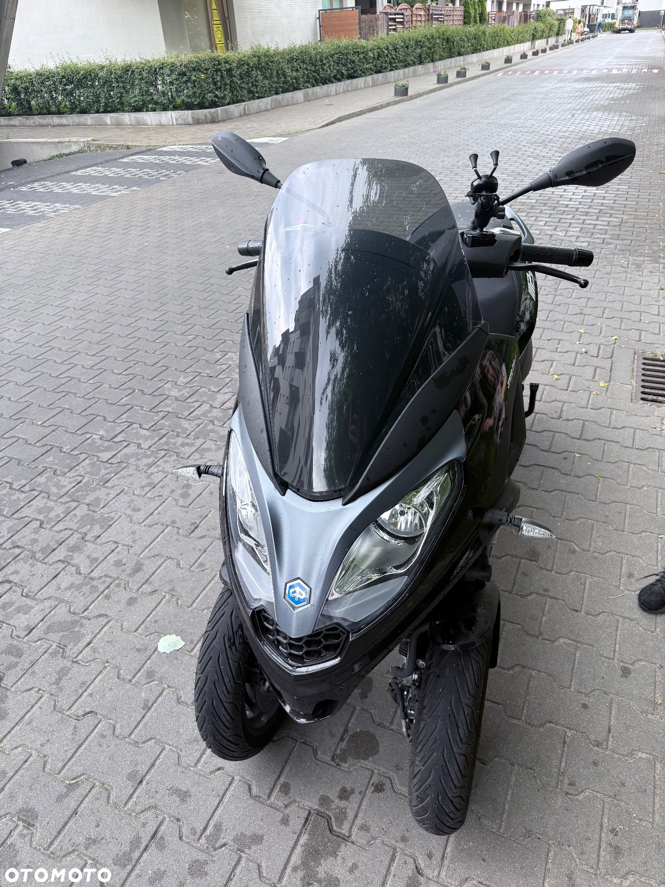 Piaggio MP-3 - 2