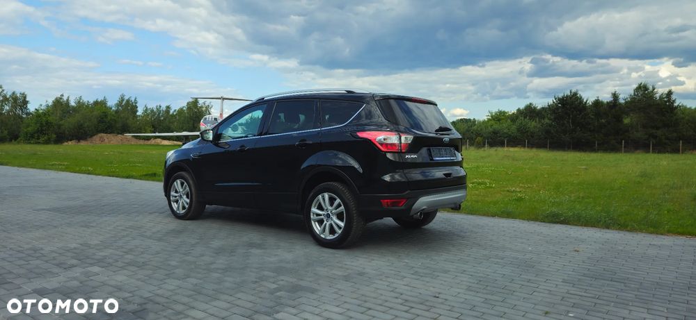 Ford Kuga 1.5 EcoBoost 2x4 Cool & Connect - 16