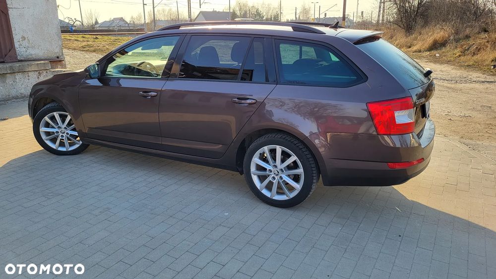 Skoda Octavia 1.4 TSI Style DSG - 7