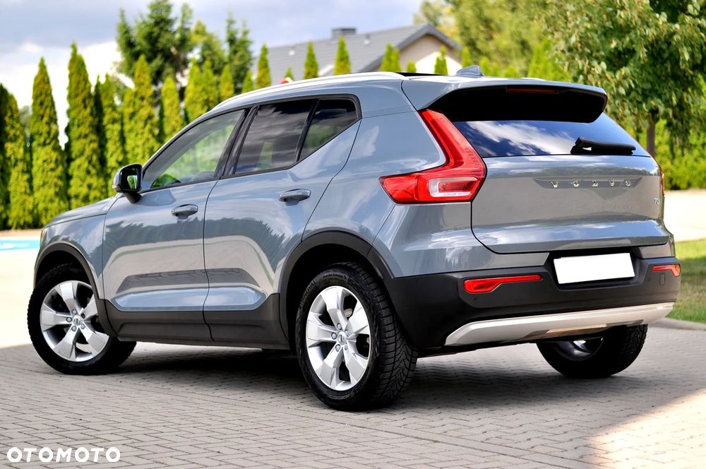 Volvo XC 40 T3 Momentum Pro - 9