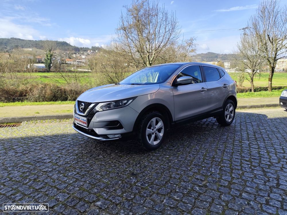 Nissan Qashqai 1.5 dCi N-Connecta - 1