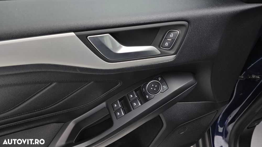Ford Focus 1.0 EcoBoost Trend - 11