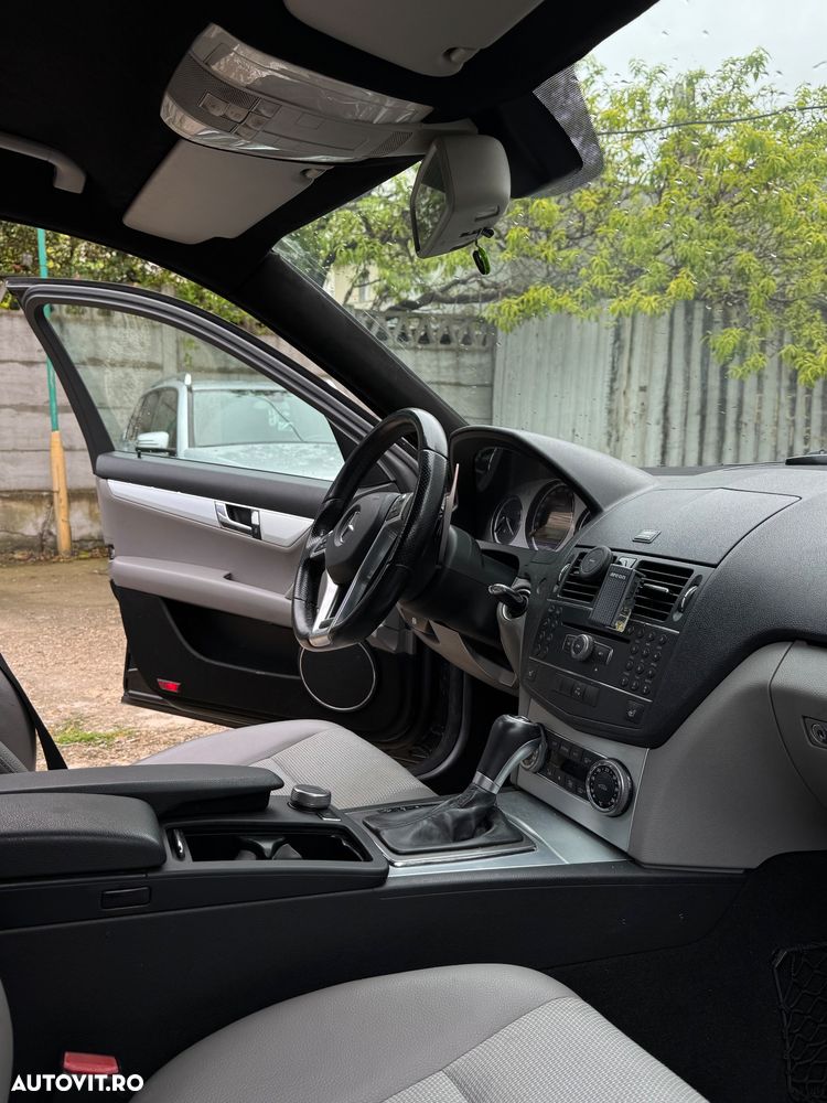 Mercedes-Benz C - 5