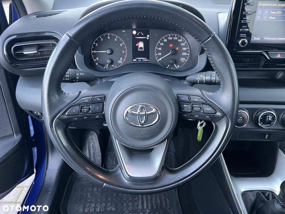 Toyota Yaris - 16