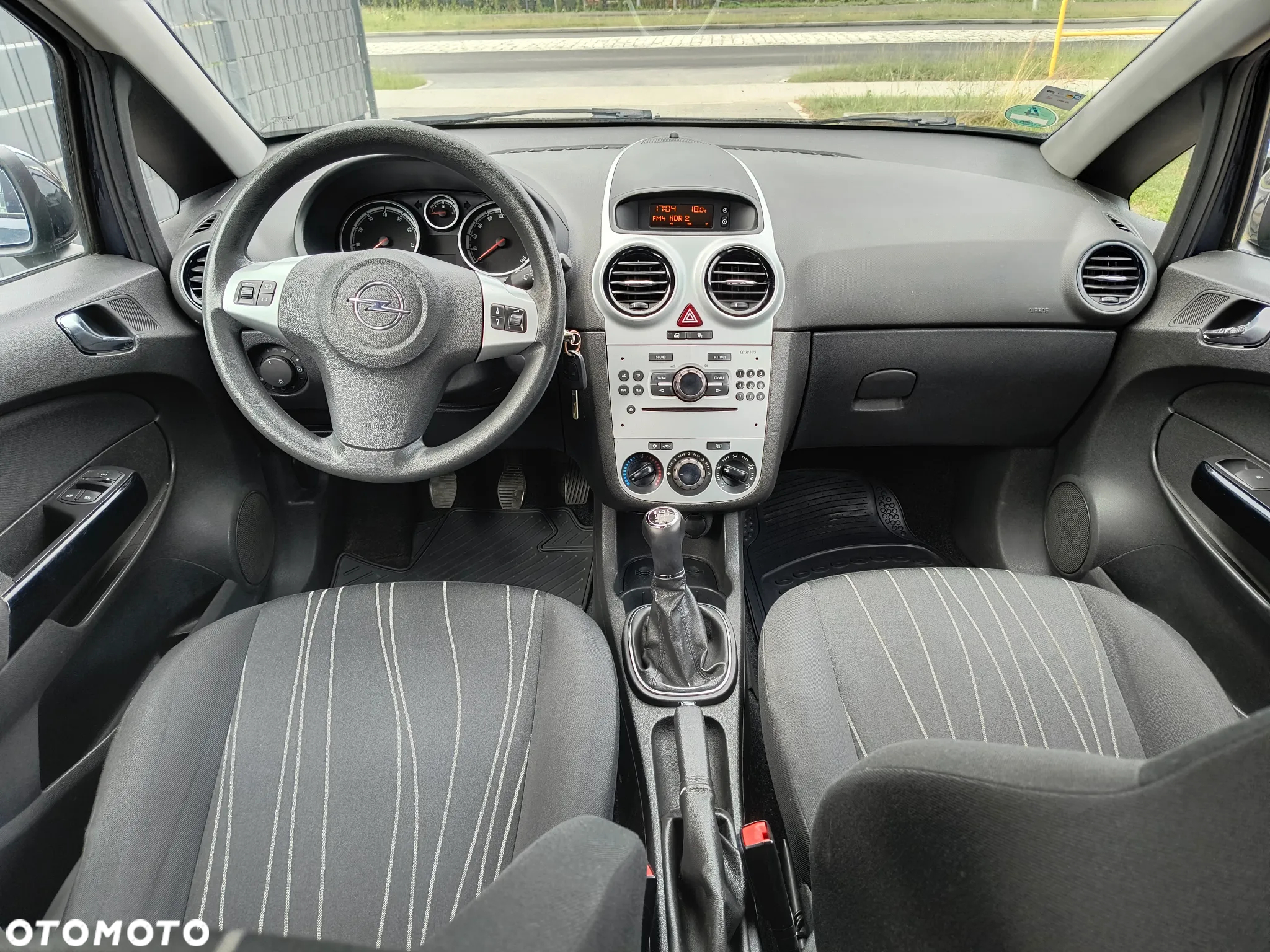 Opel Corsa 1.2 16V - 15