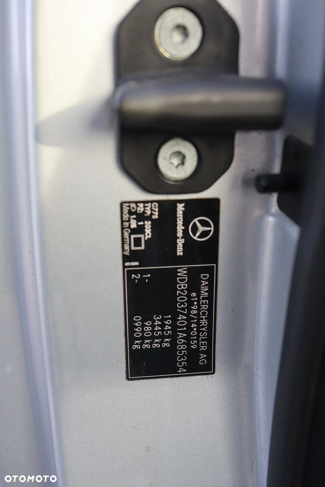 Mercedes-Benz Klasa C 230 Kompressor Sport Edition - 20