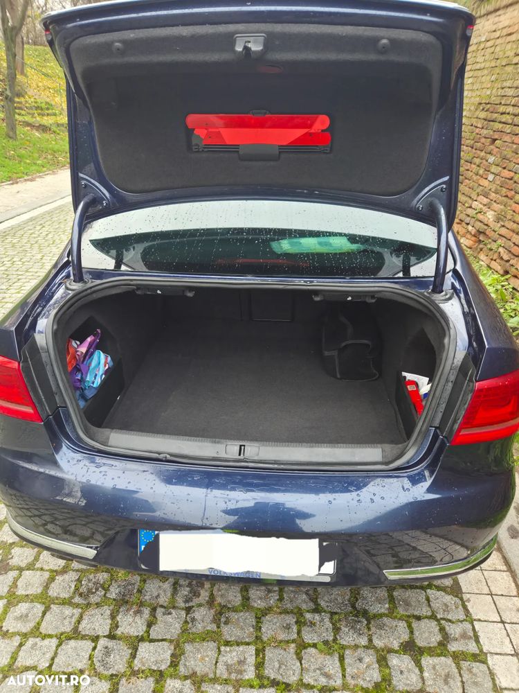 Volkswagen Passat Variant 2.0 TDI 4Motion BlueMotion Technology Comfortline DSG - 18
