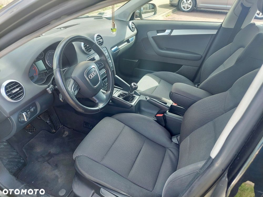 Audi A3 Sportback - 10