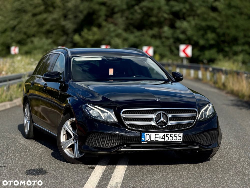 Mercedes-Benz Klasa E 220 d Business Edition 9G-TRONIC - 4