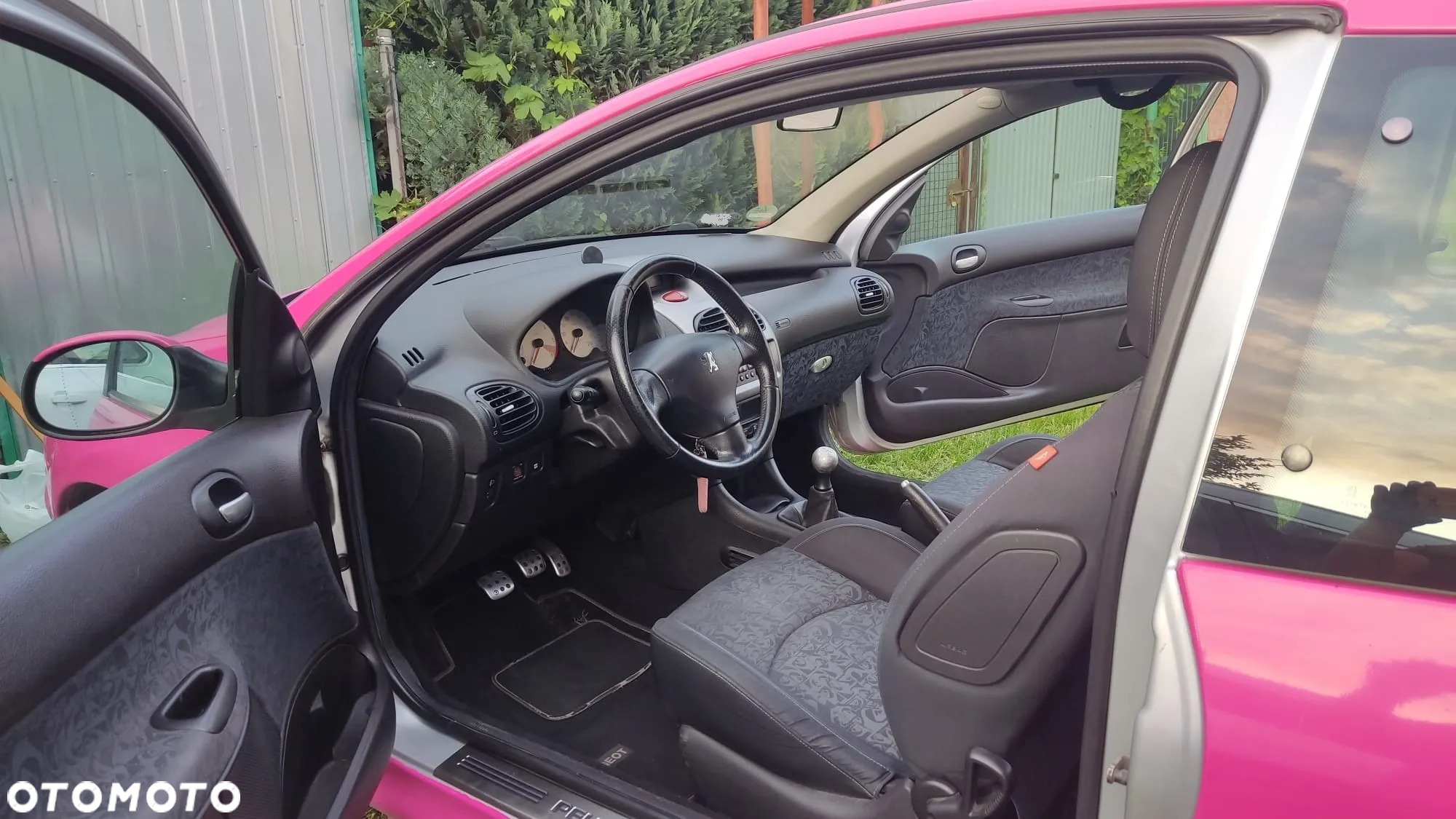 Peugeot 206 - 21