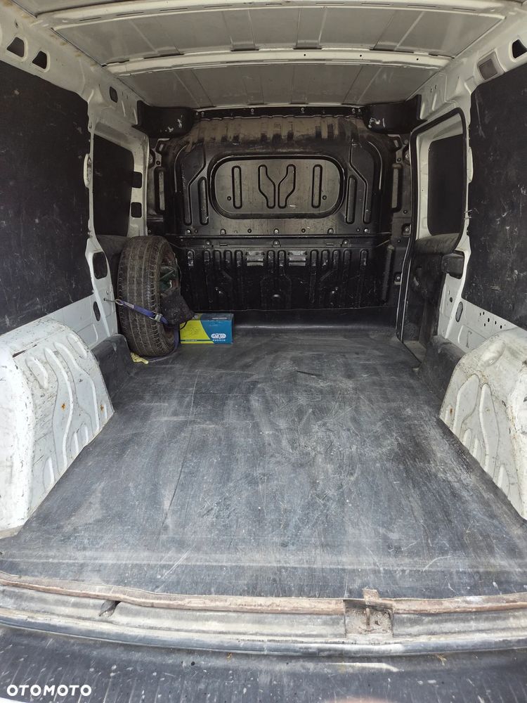 Opel Combo - 4
