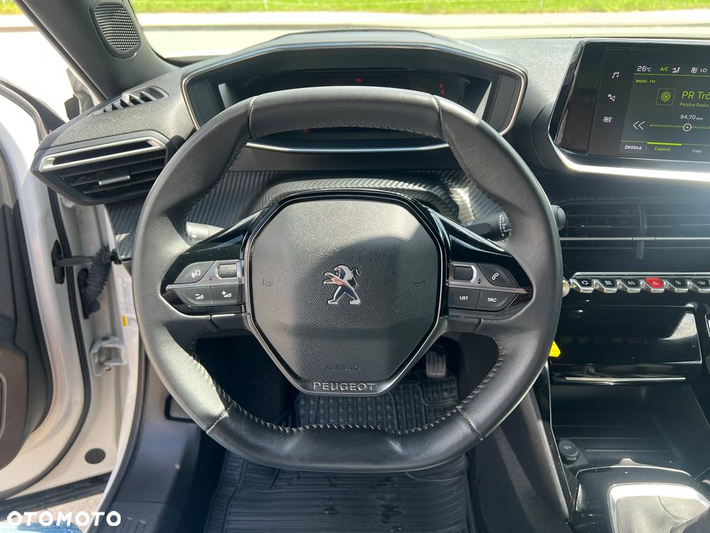 Peugeot 2008 PureTech 130 Allure - 12