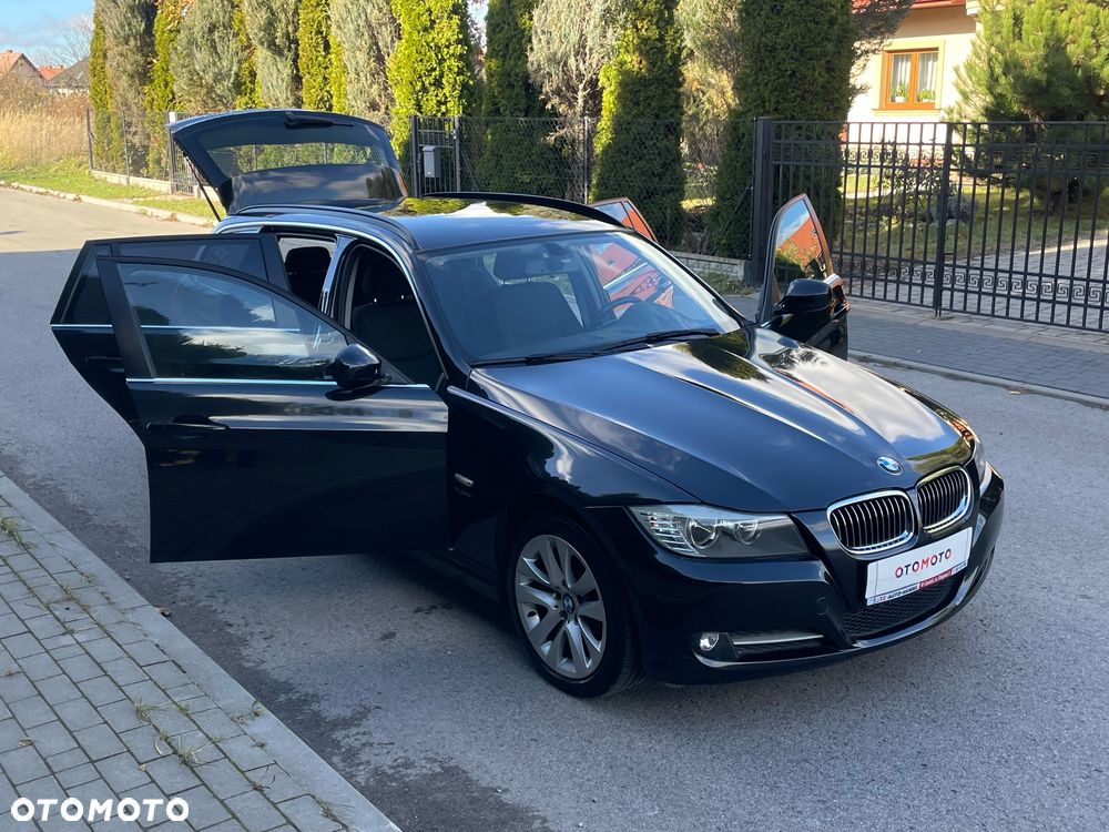 BMW Seria 3 320d - 36