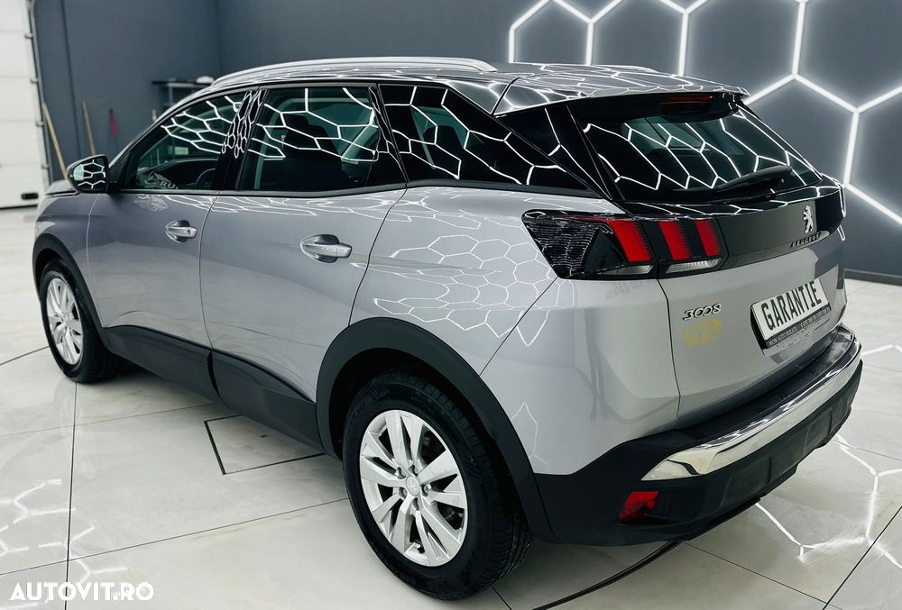 Peugeot 3008 PureTech 130 Stop & Start GPF Active - 3