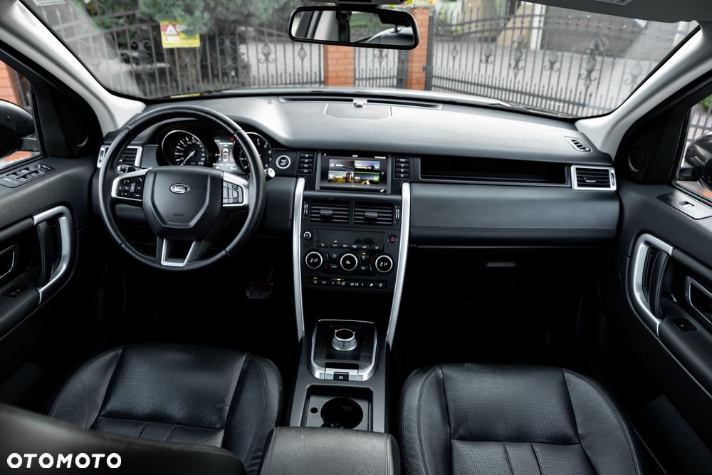 Land Rover Discovery Sport 2.0 Si4 HSE - 29