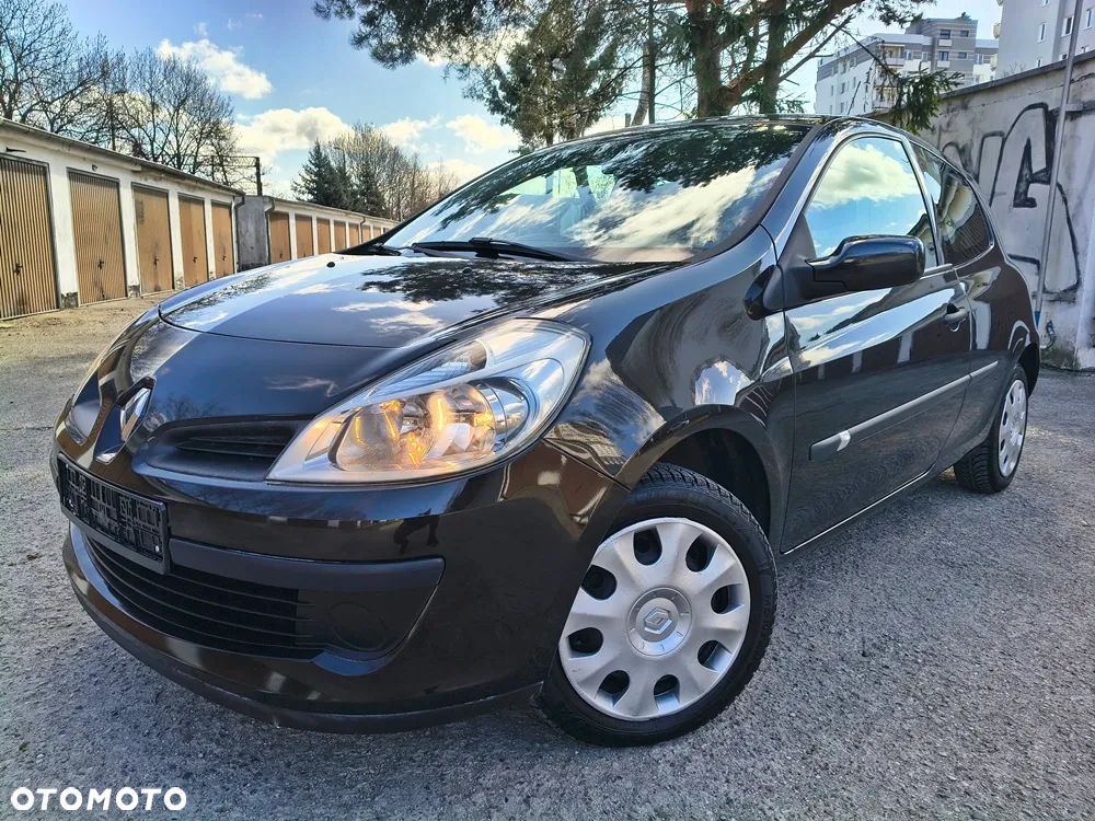 Renault Clio 1.2 16V Authentique - 2