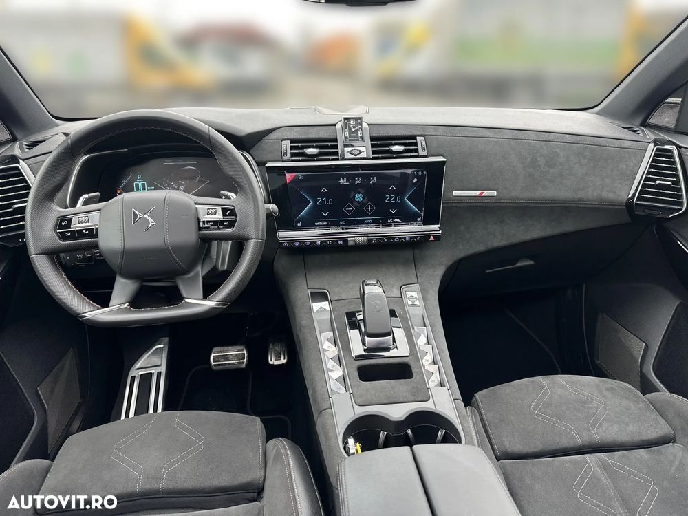 DS Automobiles DS 7 Crossback 1.6 PHeV FWD 225 EAT8 PERFORMANCE LINE + - 9