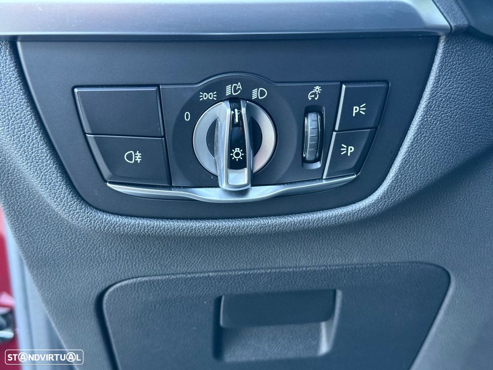 BMW X3 30 e xDrive Pack M — fotografia 37