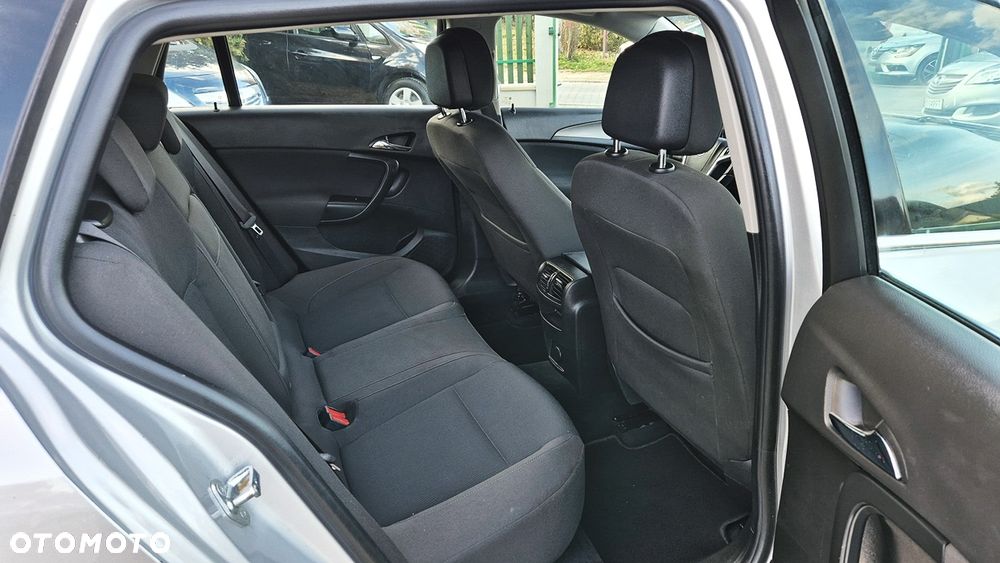 Opel Insignia 1.4 T Cosmo S&S - 31