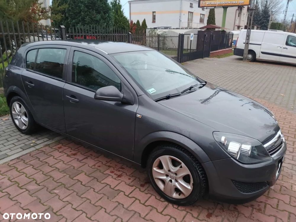 Opel Astra 1.6 - 5