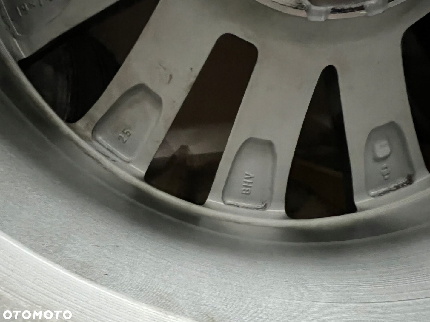Toyota Land Cruiser Felga 19x7,5J - 6