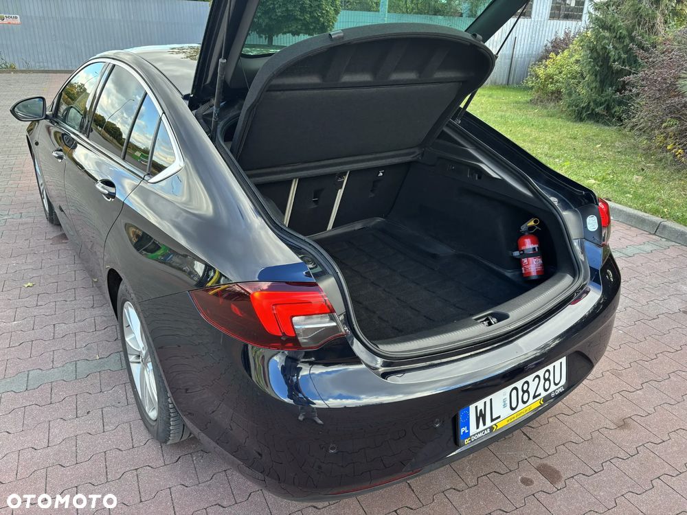 Opel Insignia 1.5 T Elite S&S - 16