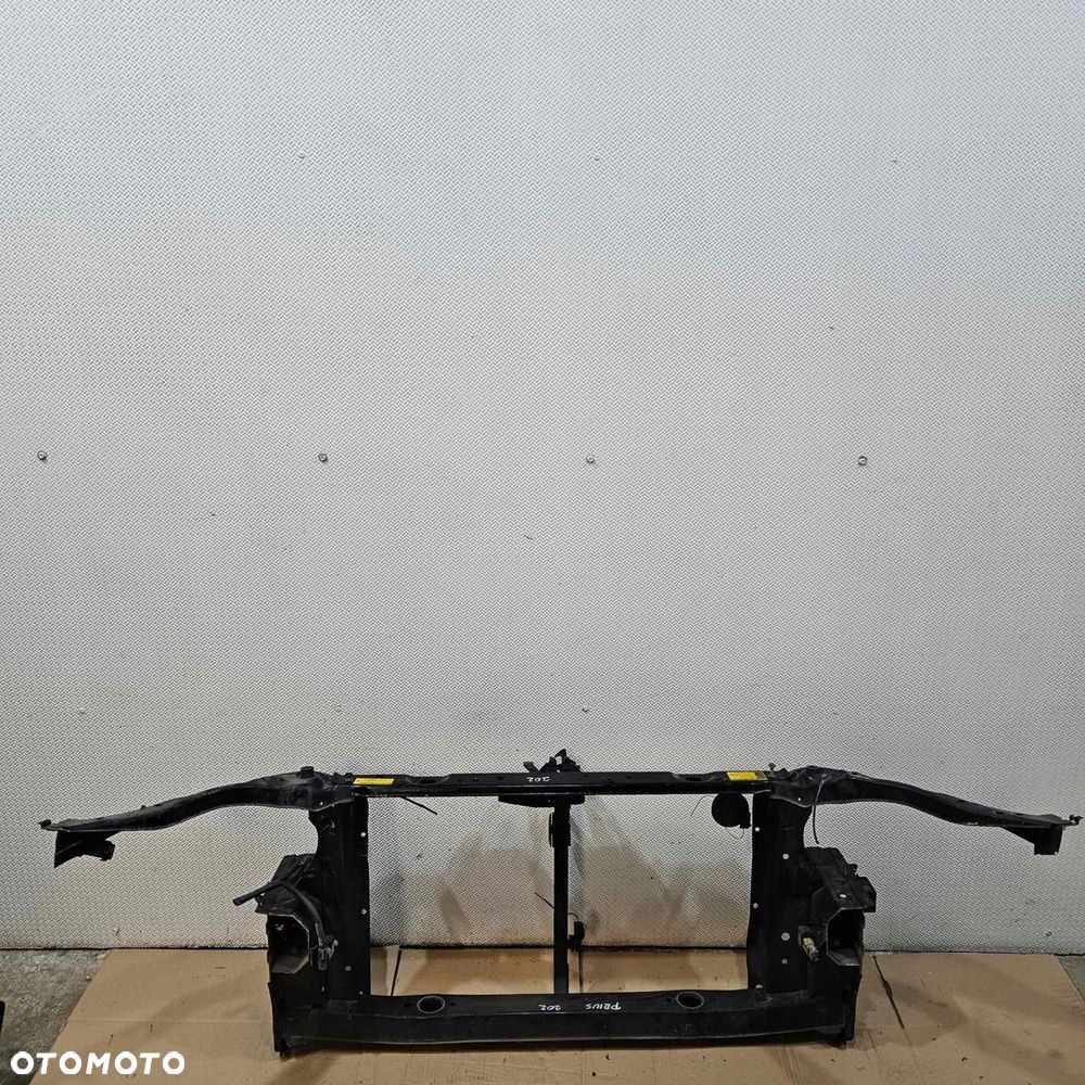 toyota prius ii 2 pas przedni wzmocnienie górny dolny podłużnica 202 - 8