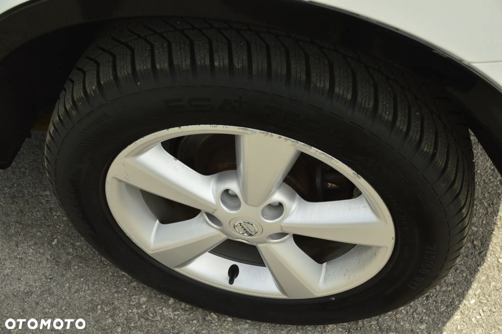 Nissan Qashqai 2.0 tekna - 11