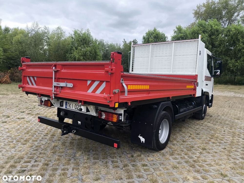 Nissan NT500 - 3