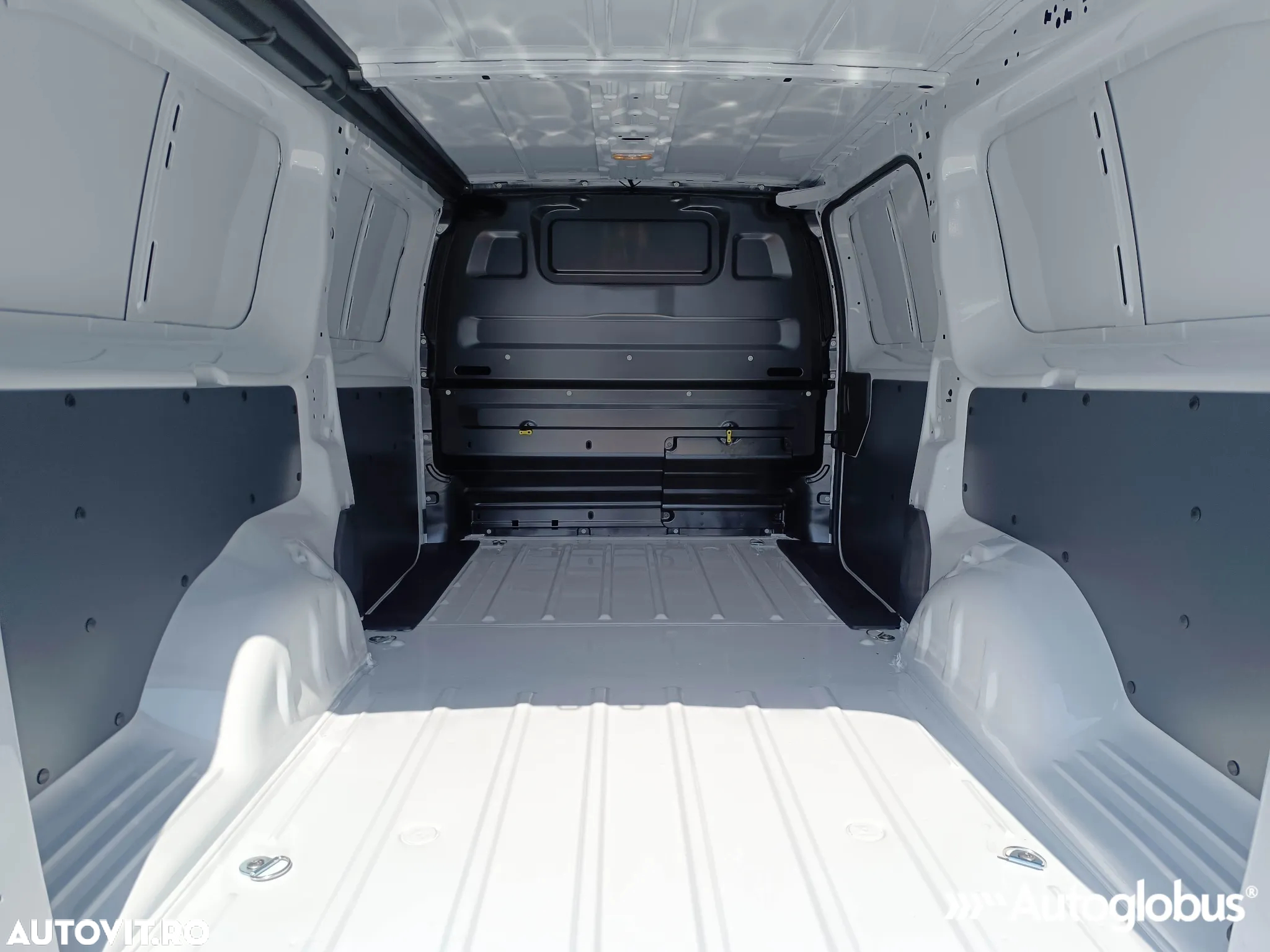 Opel Vivaro Van Essentia - 7