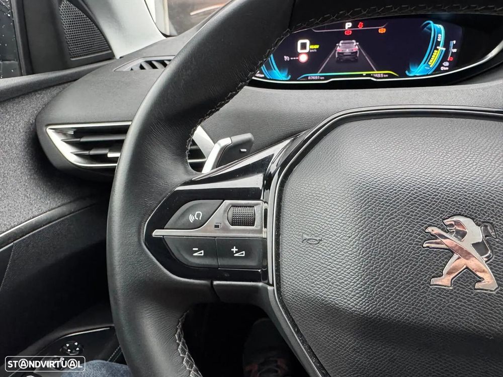 Peugeot 3008 1.6 Hybrid Allure Pack e-EAT8 - 33