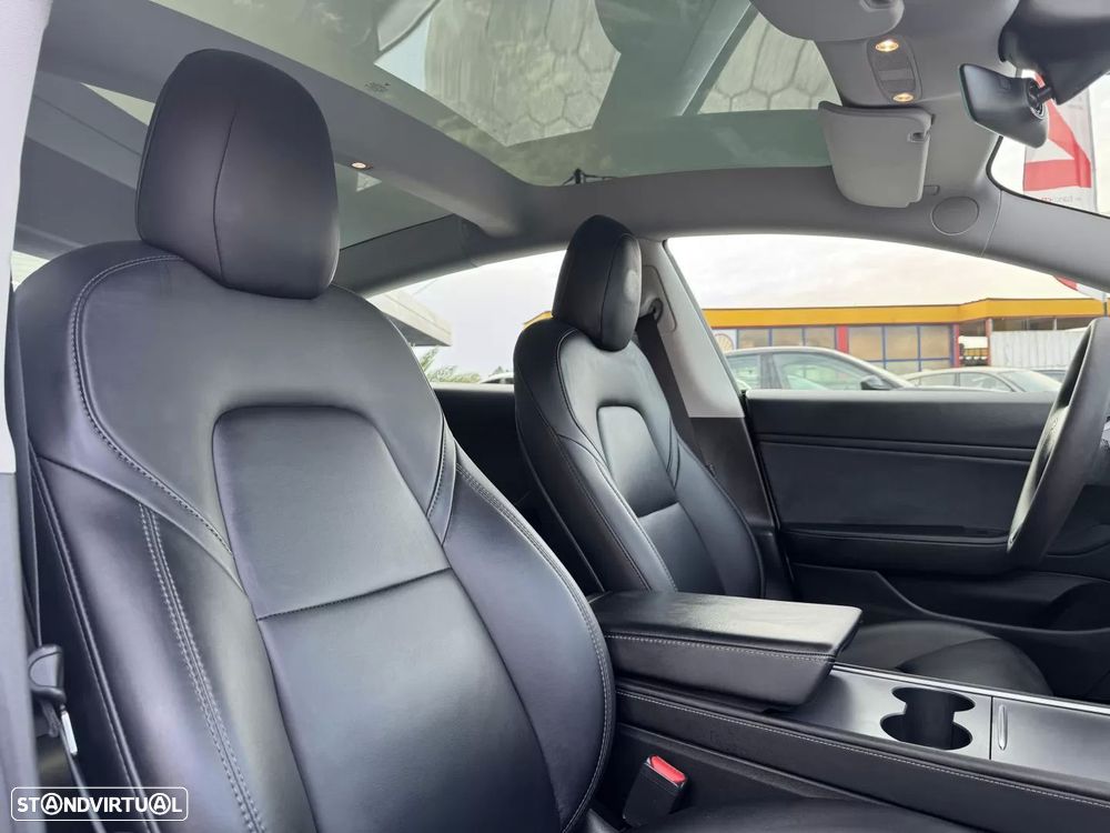 Tesla Model 3 Long Range Tração Integral - 17