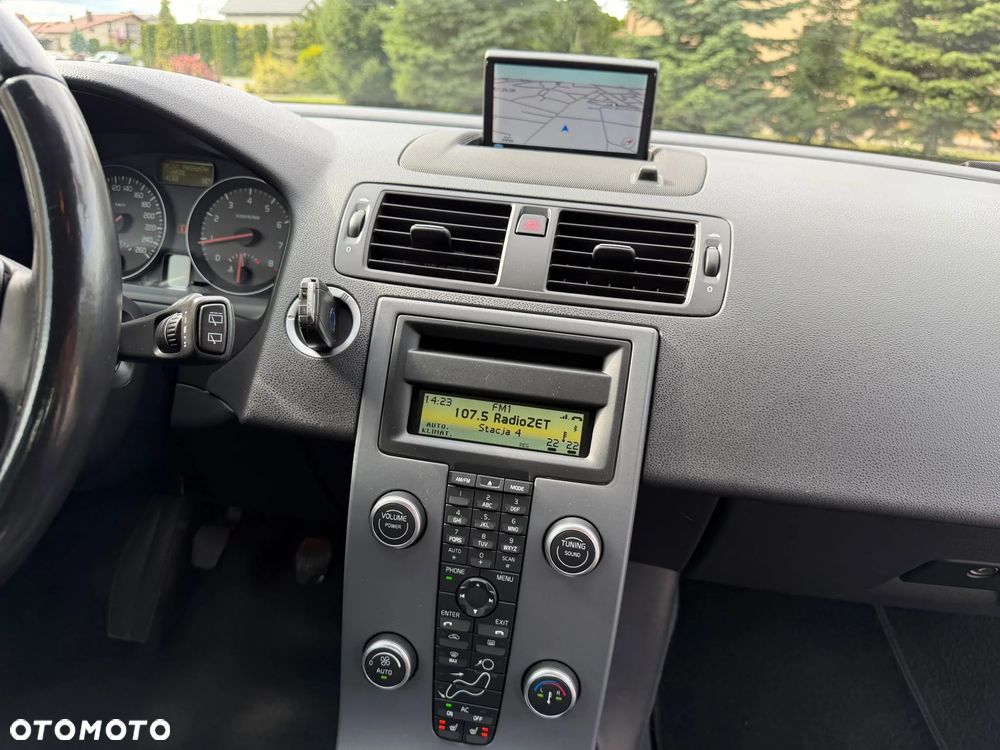 Volvo C30 2.0 Momentum - 24