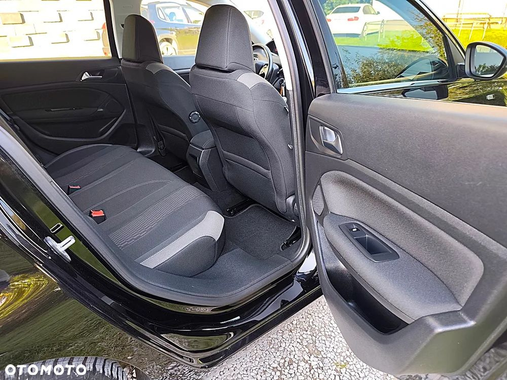Peugeot 308 82 VTi Active - 20
