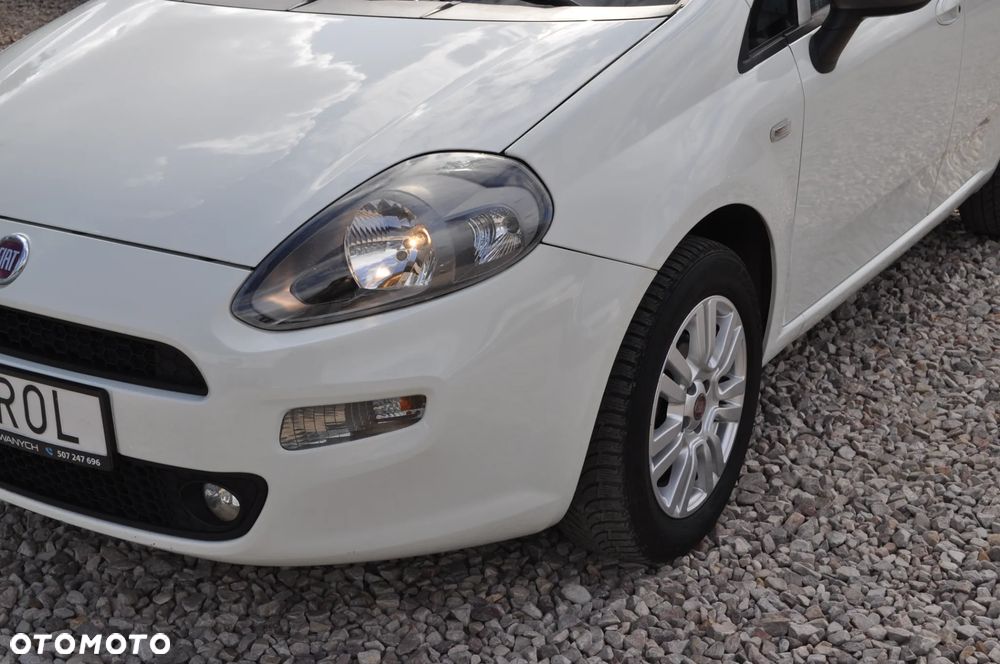 Fiat Punto 1.2 Young - 31