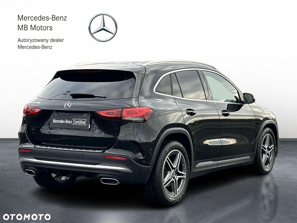 Mercedes-Benz GLA - 6