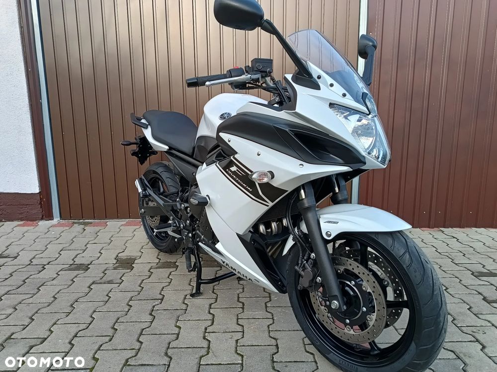Yamaha XJ - 1