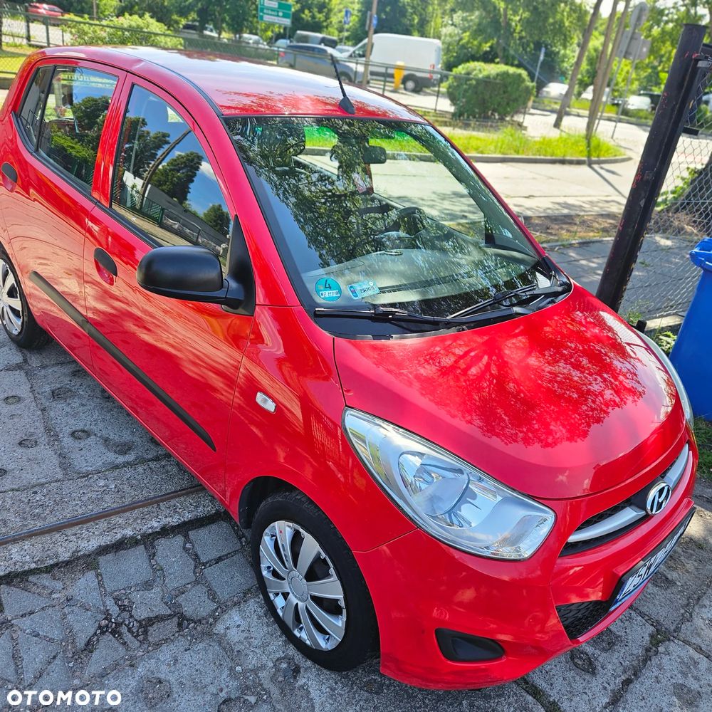 Hyundai i10 1.1 FIFA WM Edition - 8