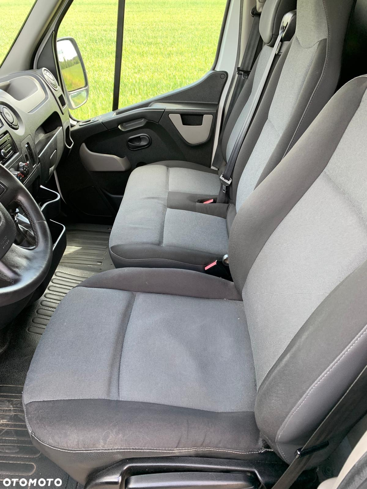 Renault Master - 22