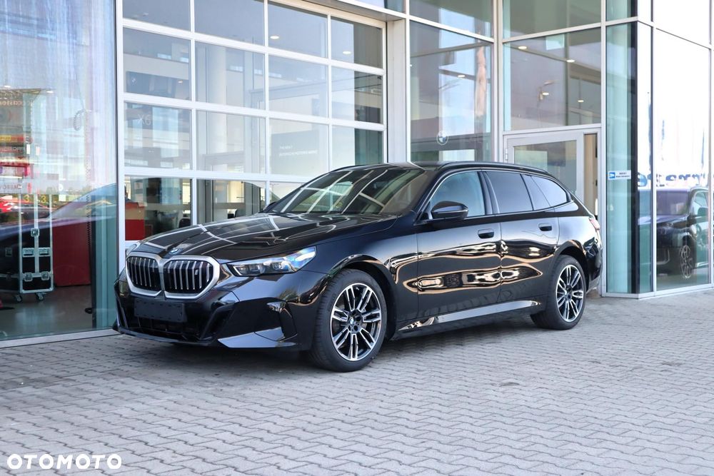 BMW i5 83.9kWh eDrive40 M Sport - 1