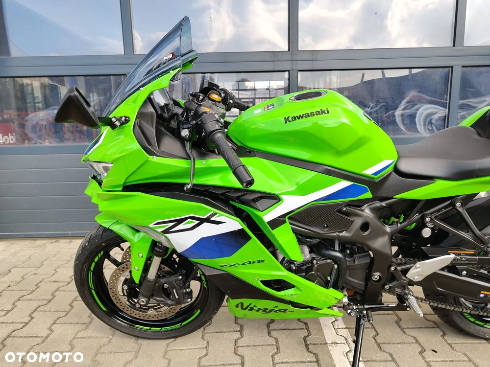 Kawasaki Ninja 400 - 11