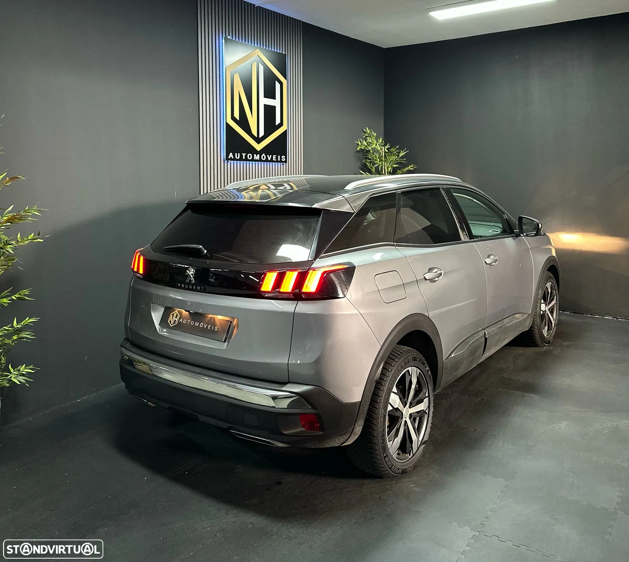 Peugeot 3008 PureTech 130 Stop & Start GPF EAT8 Crossway - 4