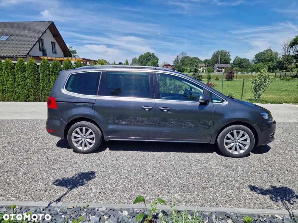 Volkswagen Sharan 2.0 TDI DSG BlueMotion Technology Highline - 4