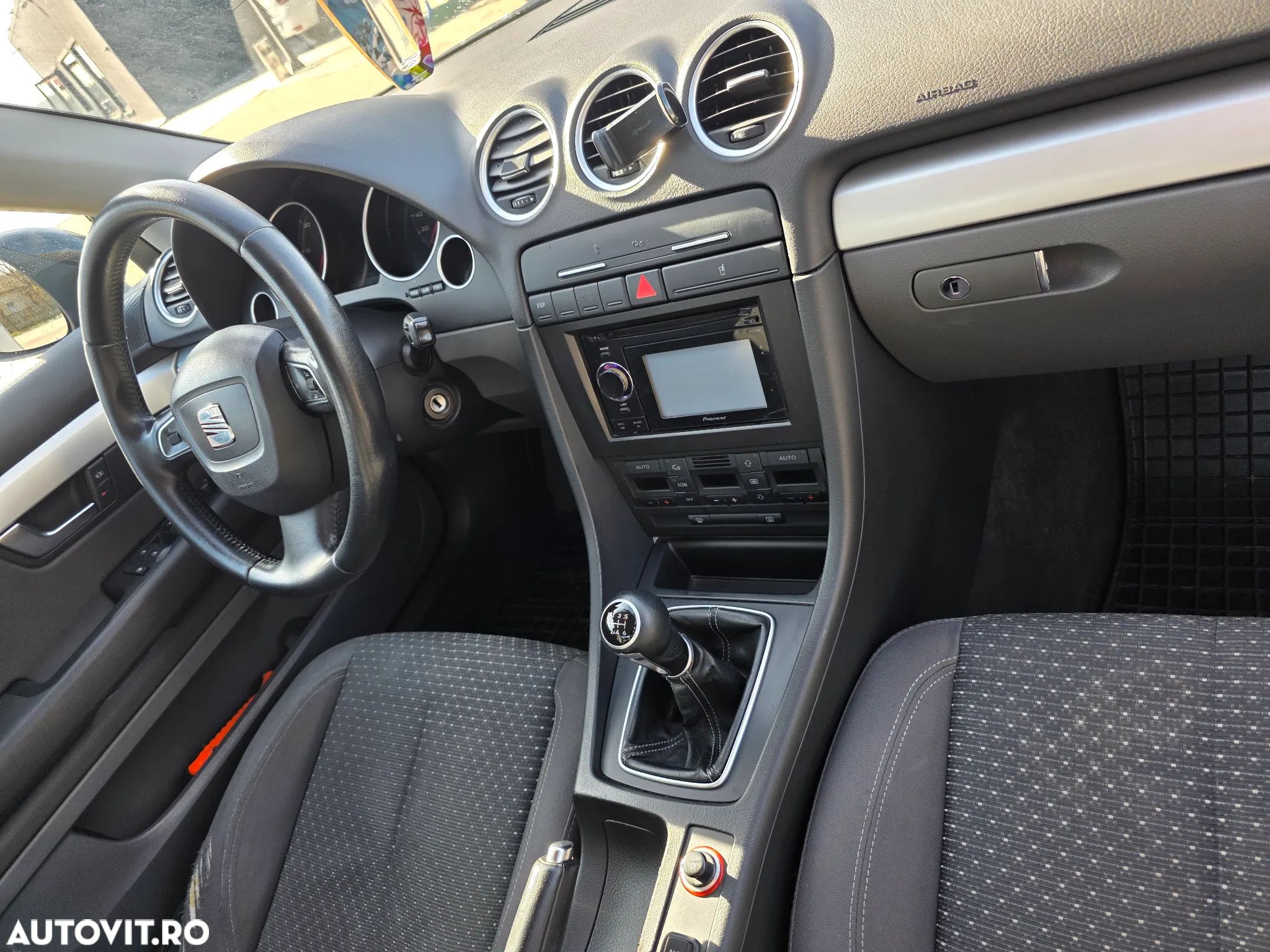 Seat Exeo 2.0 TDI 143 CP Sport - 1