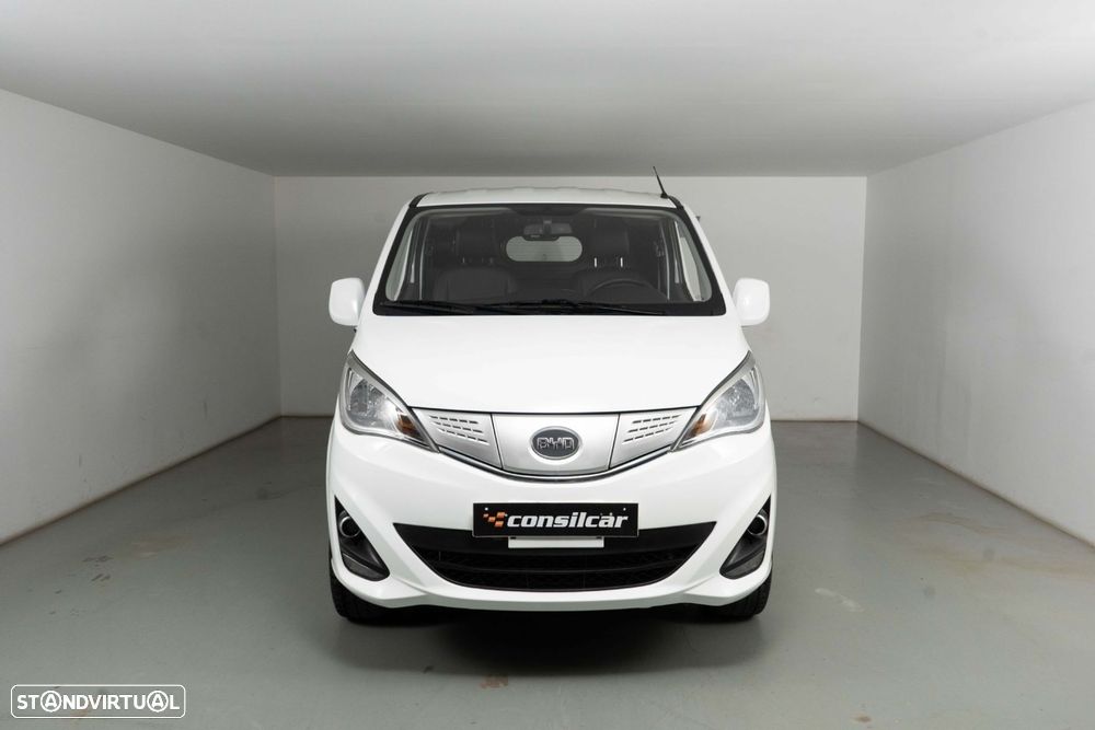 BYD ETP3 44 kWh Confort C/IVA Dedutível - 2