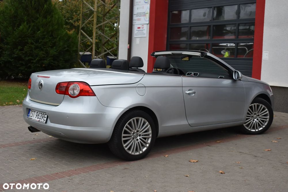 Volkswagen Eos - 23